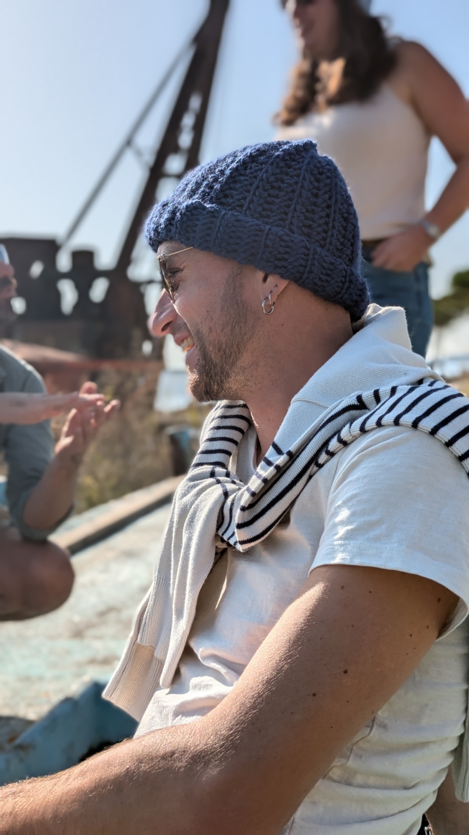 Bonnet en crochet homme et femme en pure laine